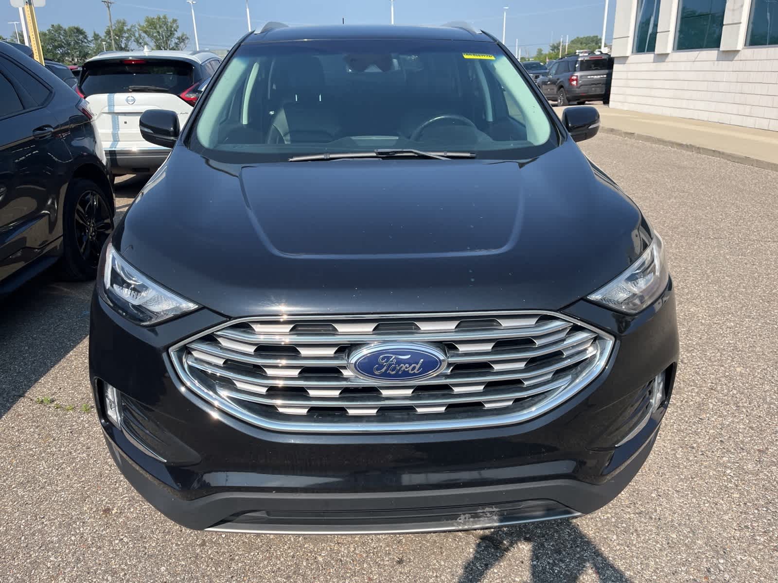 Thumbnail: 2020 Ford Edge - 20