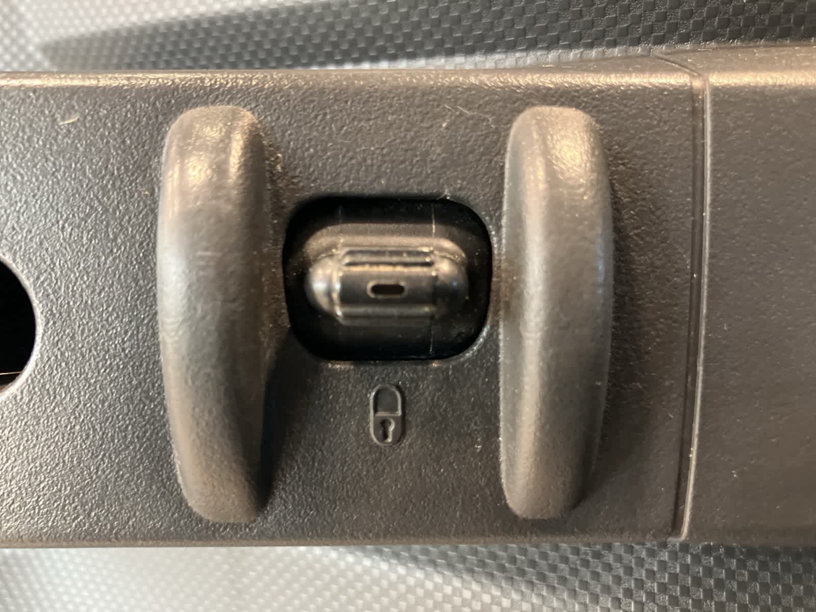 Thumbnail: 2009 Jeep Wrangler - 12