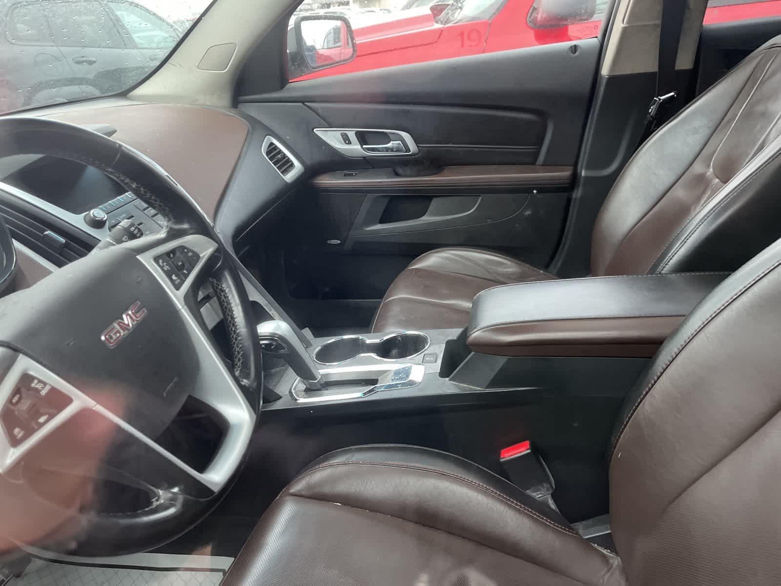 Thumbnail: 2015 GMC Terrain - 28