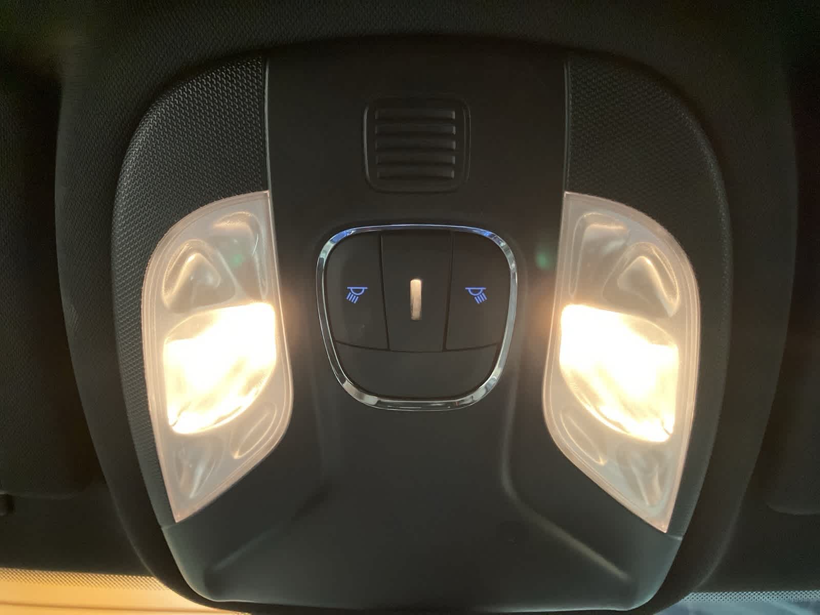 Thumbnail: 2025 Jeep Compass - 23