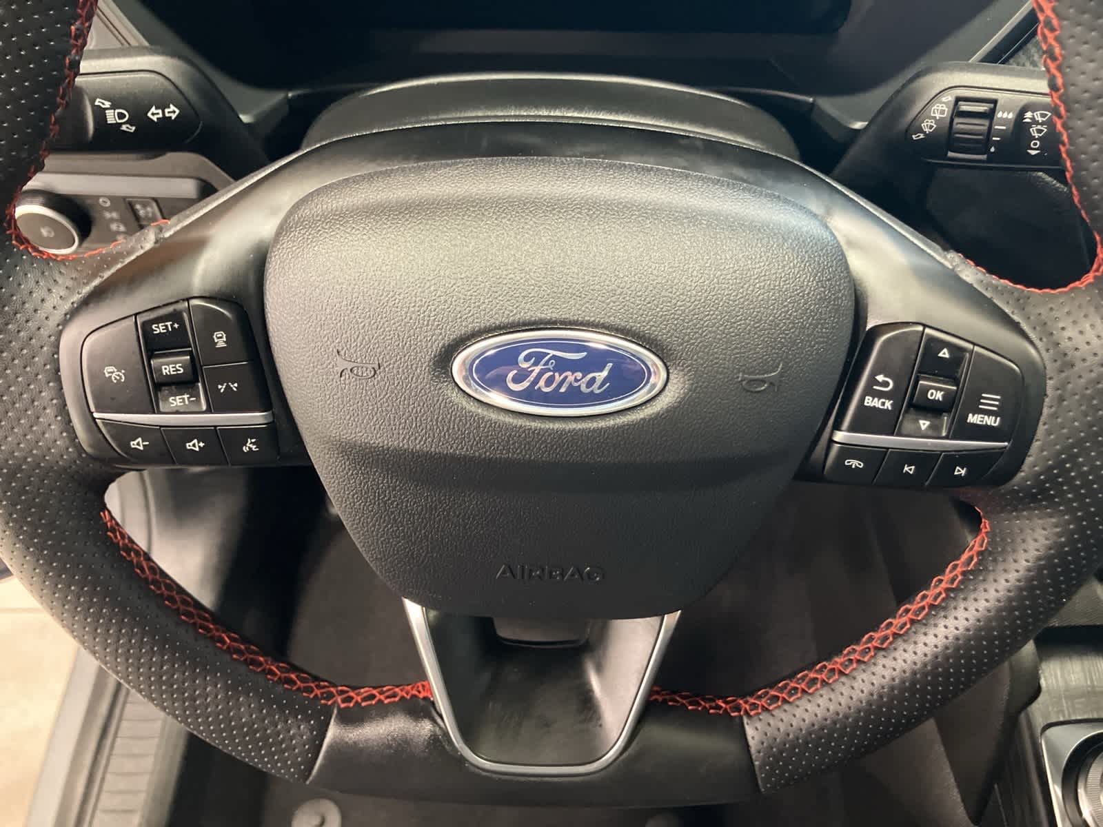 Thumbnail: 2023 Ford Escape - 19