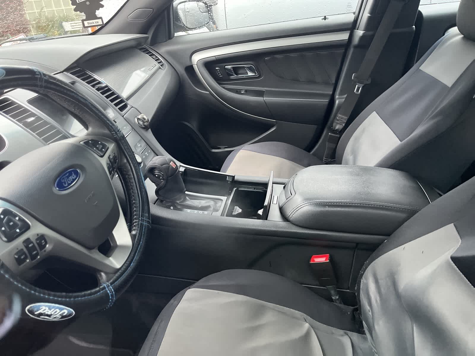 Thumbnail: 2017 Ford Taurus - 26