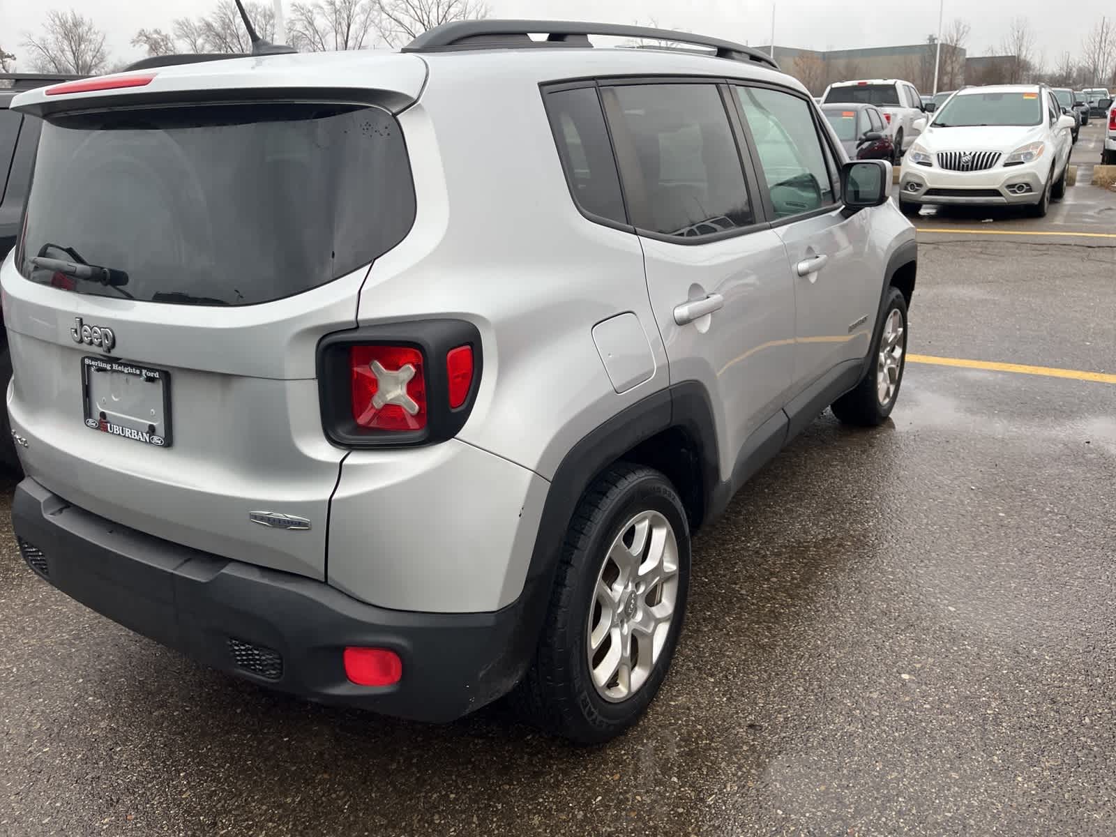 Thumbnail: 2015 Jeep Renegade - 13