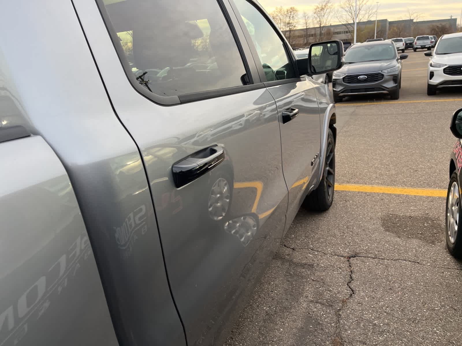 Thumbnail: 2025 RAM 1500 - 17