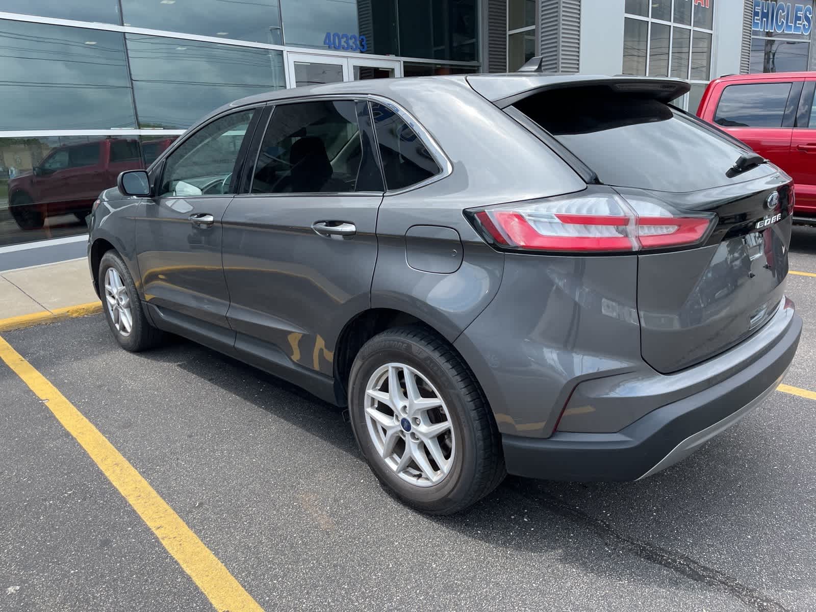 Thumbnail: 2022 Ford Edge - 9