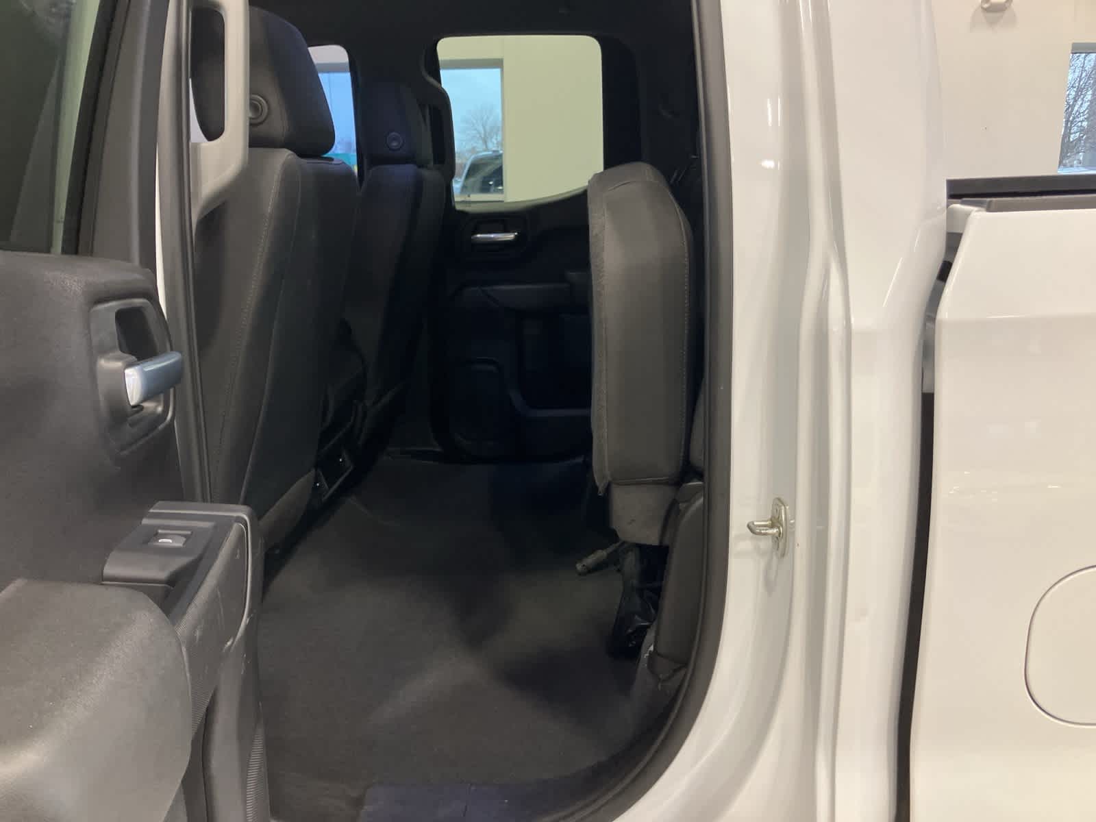 Thumbnail: 2019 Chevrolet Silverado 1500 - 22