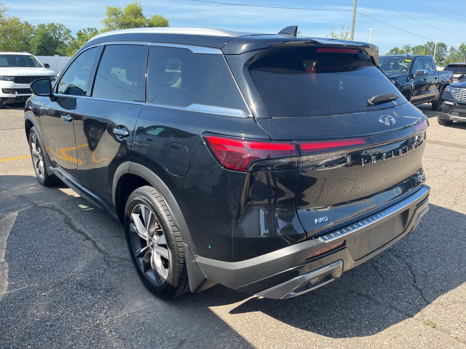 Thumbnail: 2022 INFINITI QX60 - 7