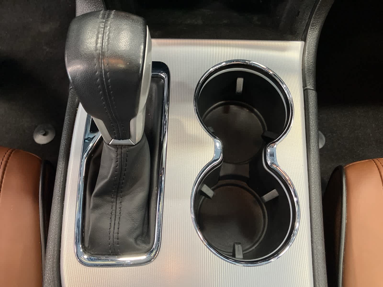 Thumbnail: 2021 Jeep Grand Cherokee - 20