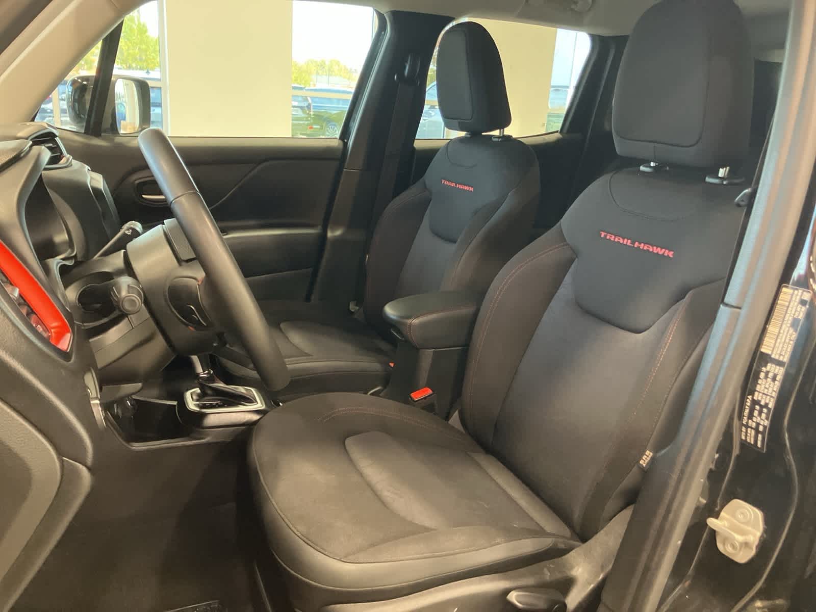 Thumbnail: 2023 Jeep Renegade - 10