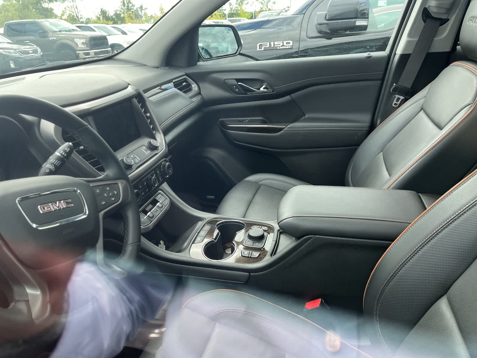 Thumbnail: 2023 GMC Acadia - 26