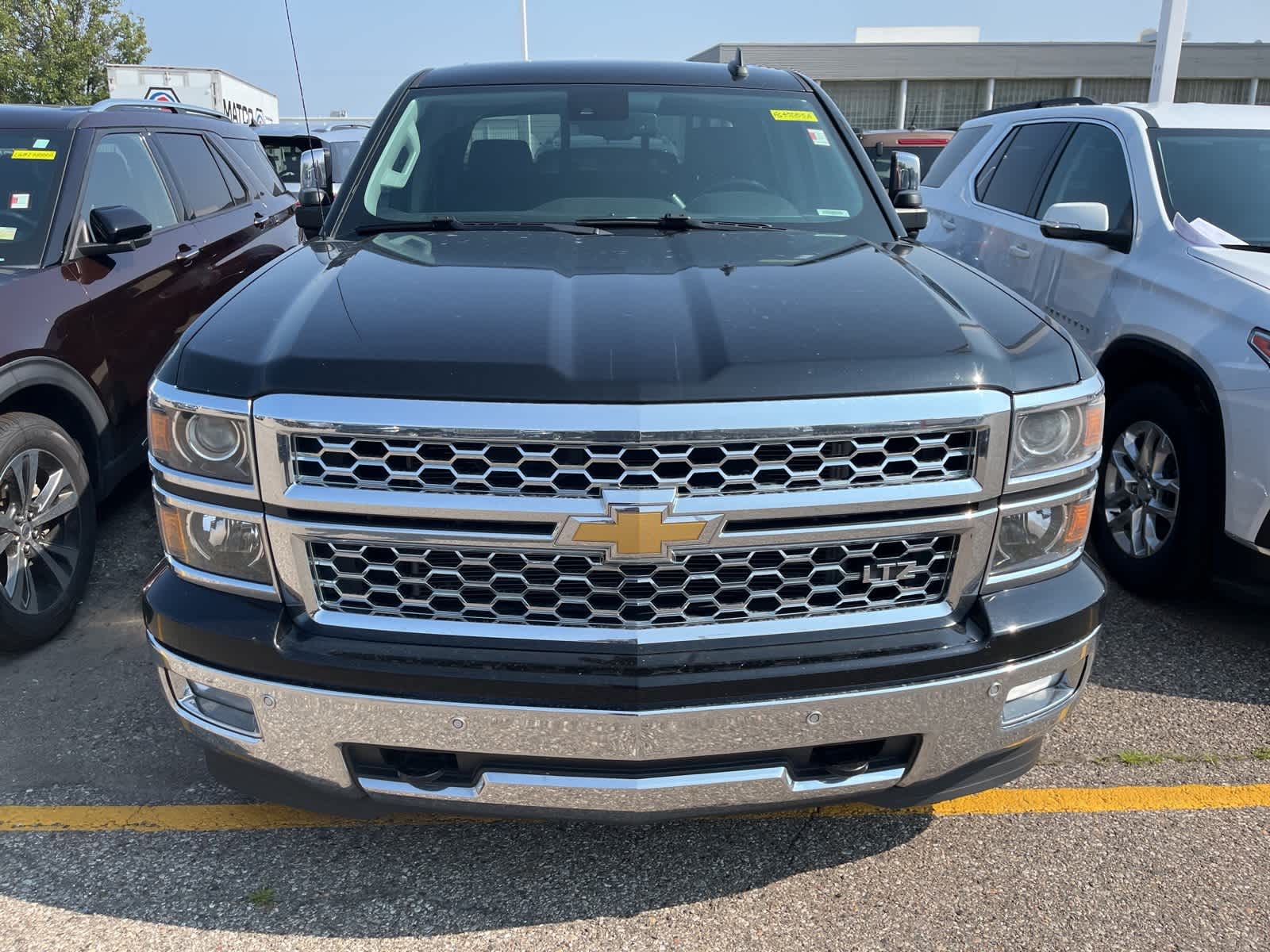 Thumbnail: 2015 Chevrolet Silverado 1500 - 21