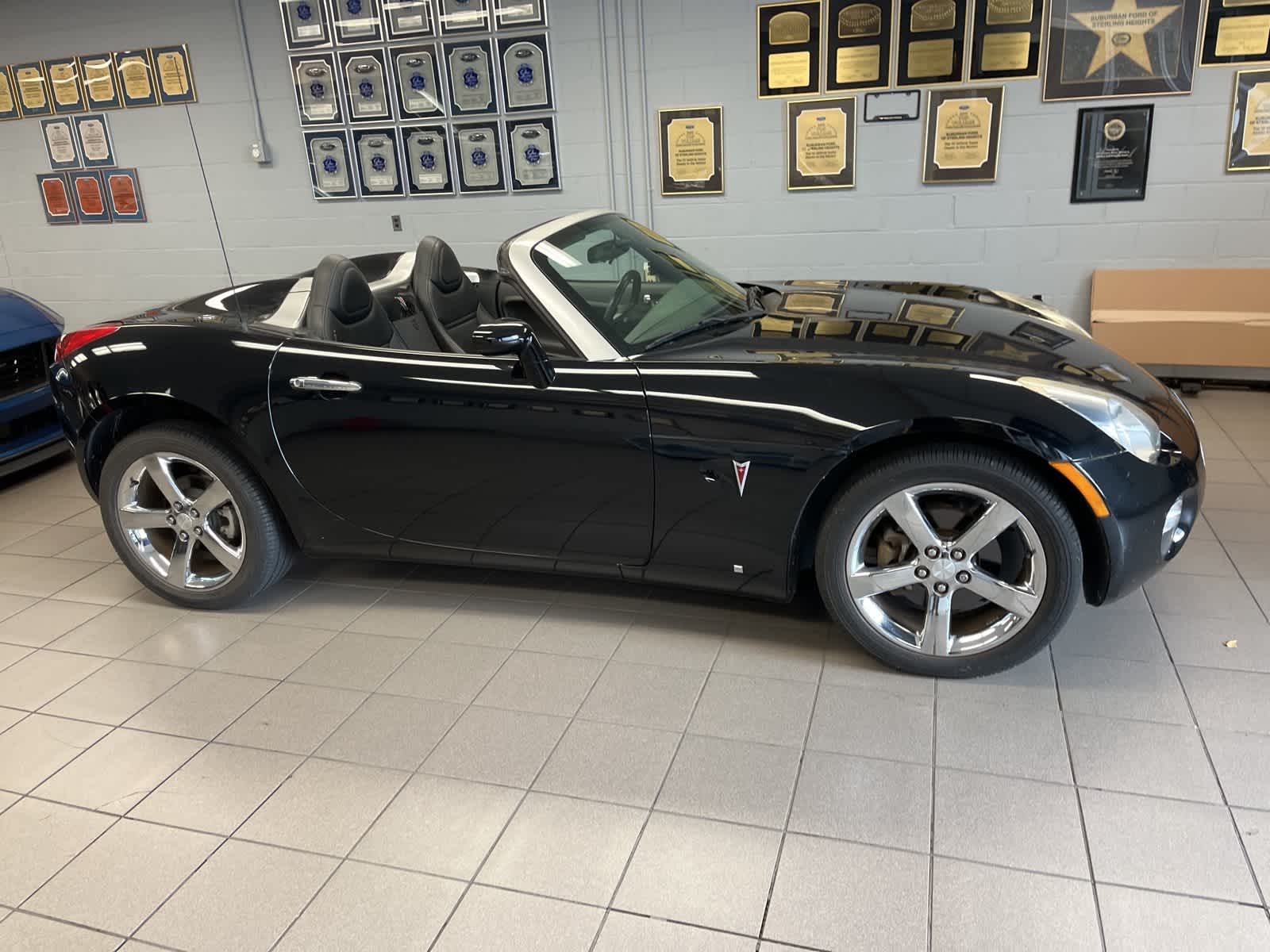 Thumbnail: 2007 Pontiac Solstice - 17