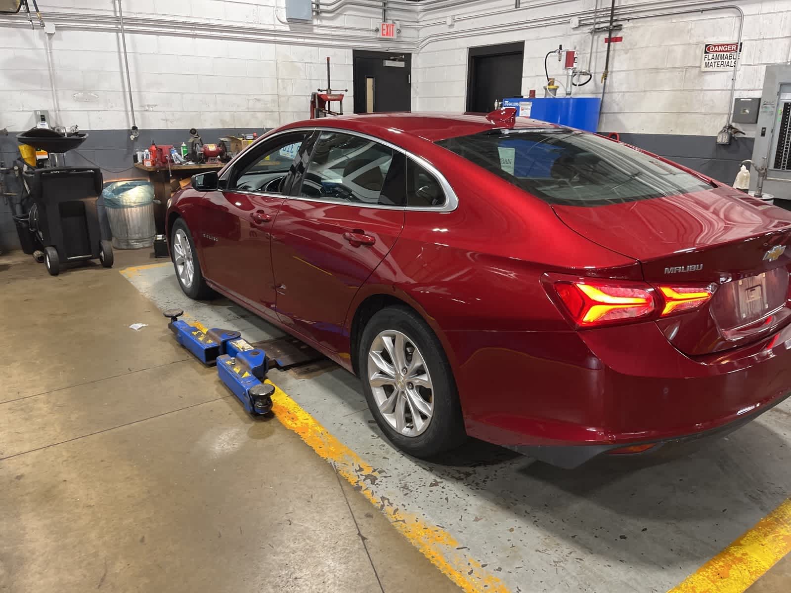 Thumbnail: 2019 Chevrolet Malibu - 10