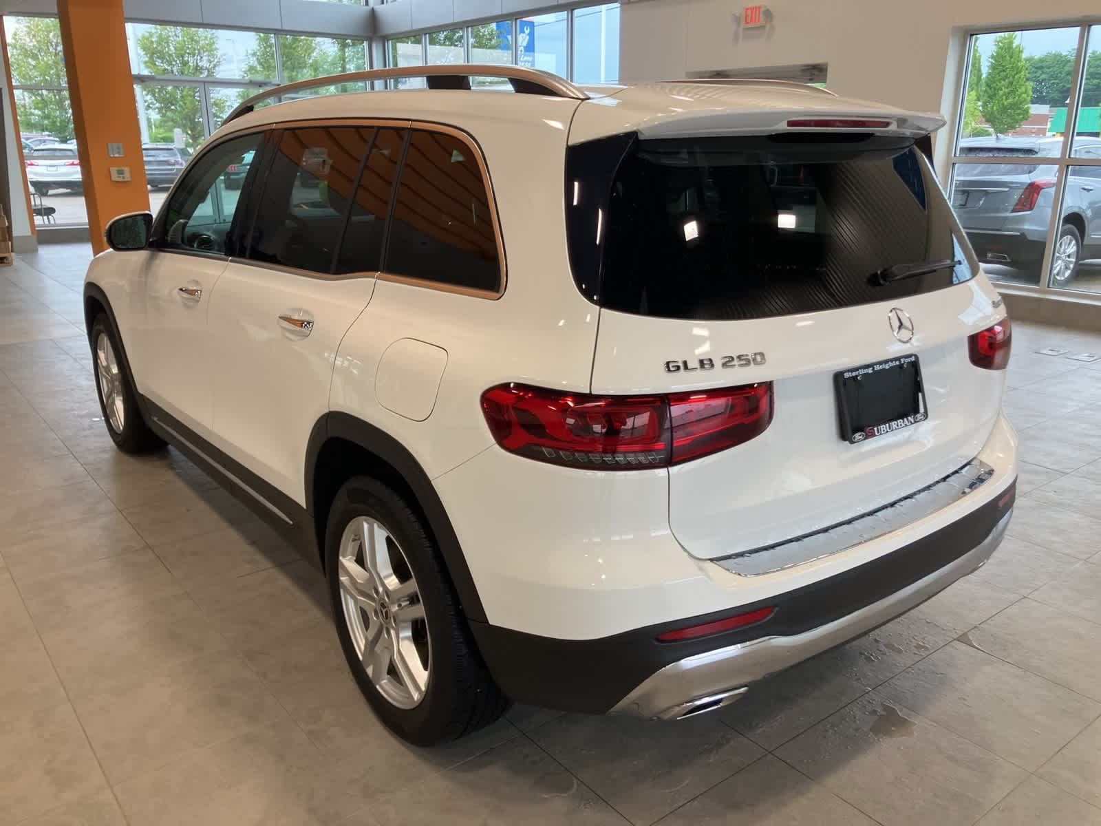 Thumbnail: 2021 Mercedes-Benz GLB - 7