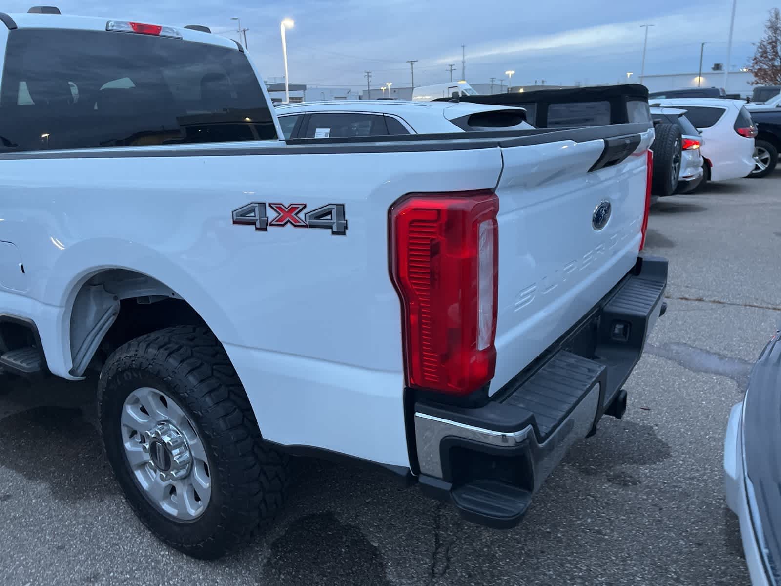 Thumbnail: 2024 Ford Econoline - 9