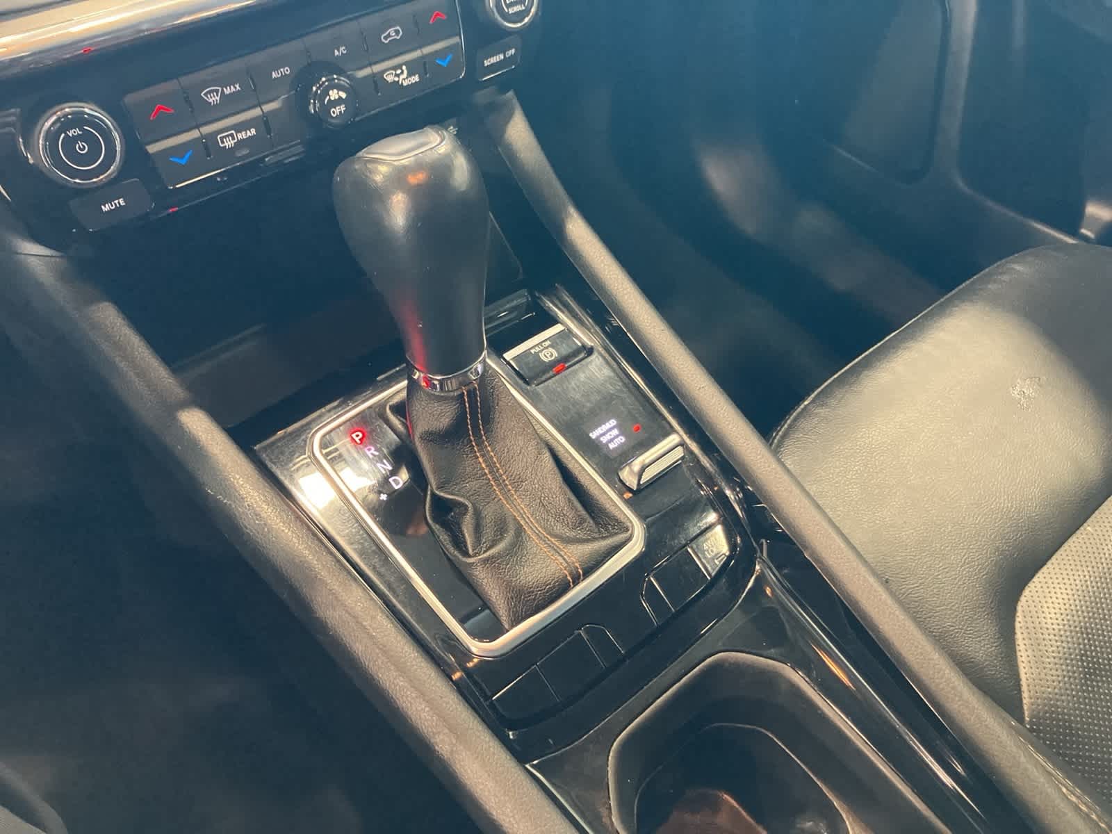 Thumbnail: 2022 Jeep Compass - 17