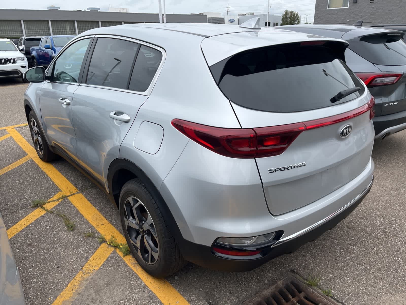 Thumbnail: 2022 Kia Sportage - 7