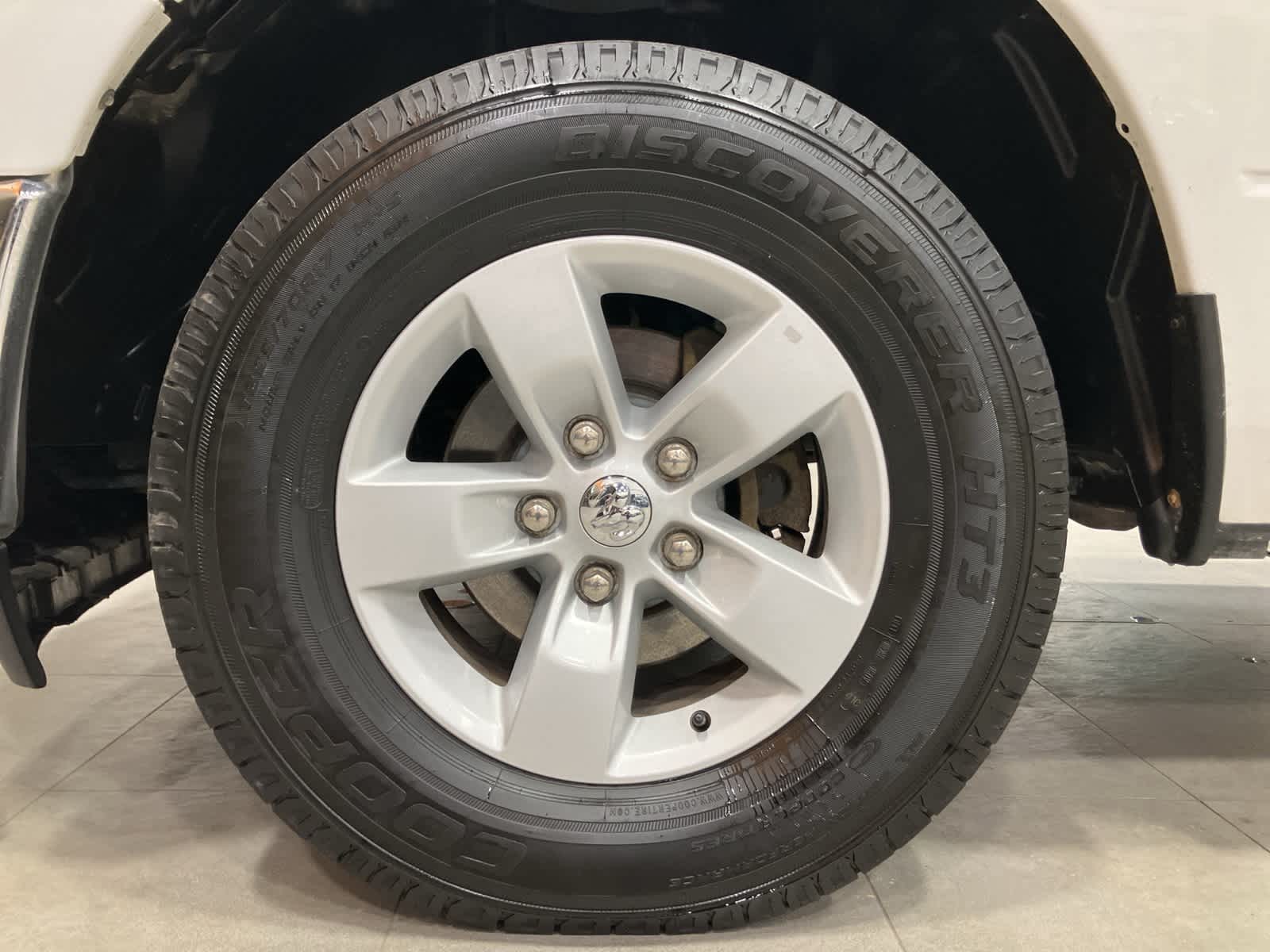 Thumbnail: 2023 RAM 1500 Classic - 9