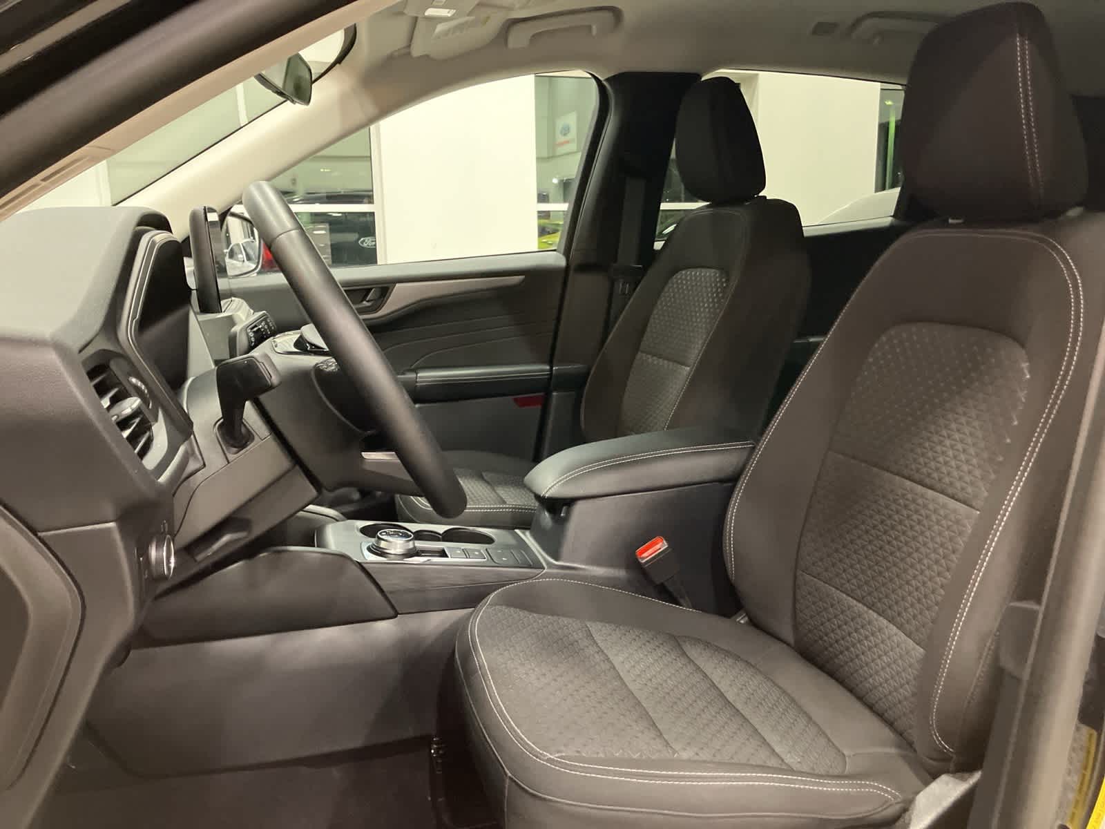 Thumbnail: 2023 Ford Escape - 10