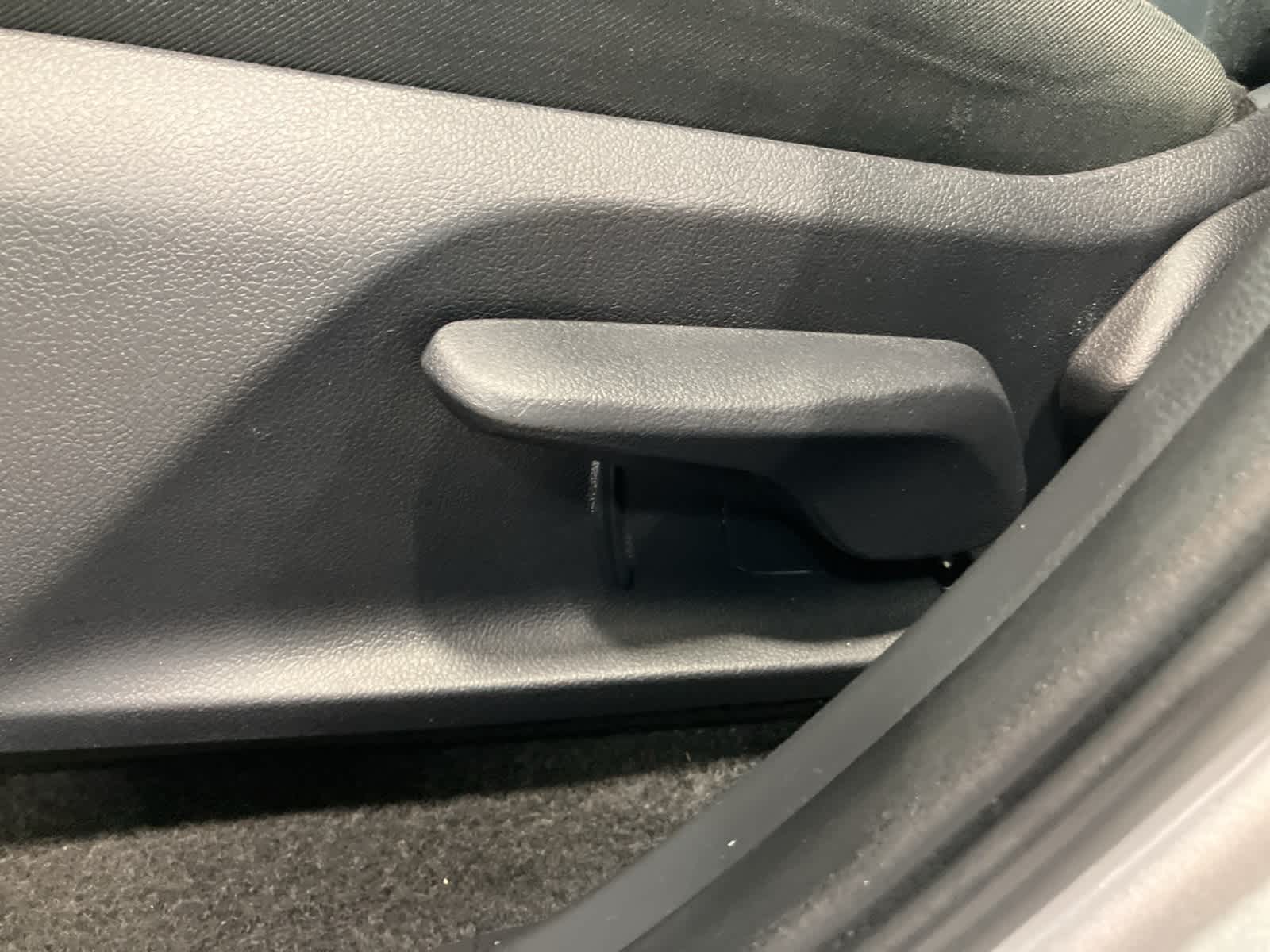 Thumbnail: 2024 Toyota RAV4 - 11