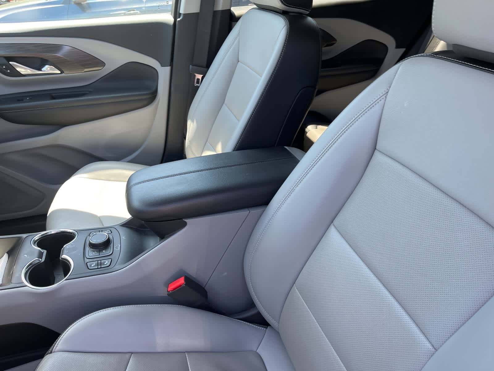 Thumbnail: 2024 GMC Terrain - 21