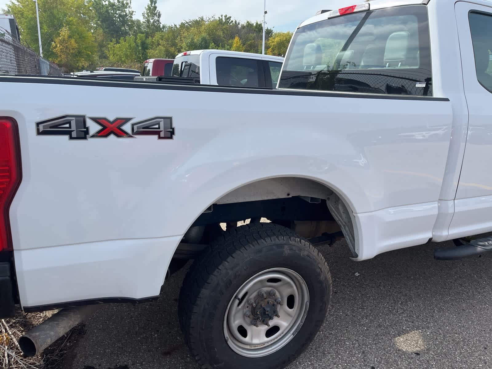 Thumbnail: 2020 Ford Econoline - 16