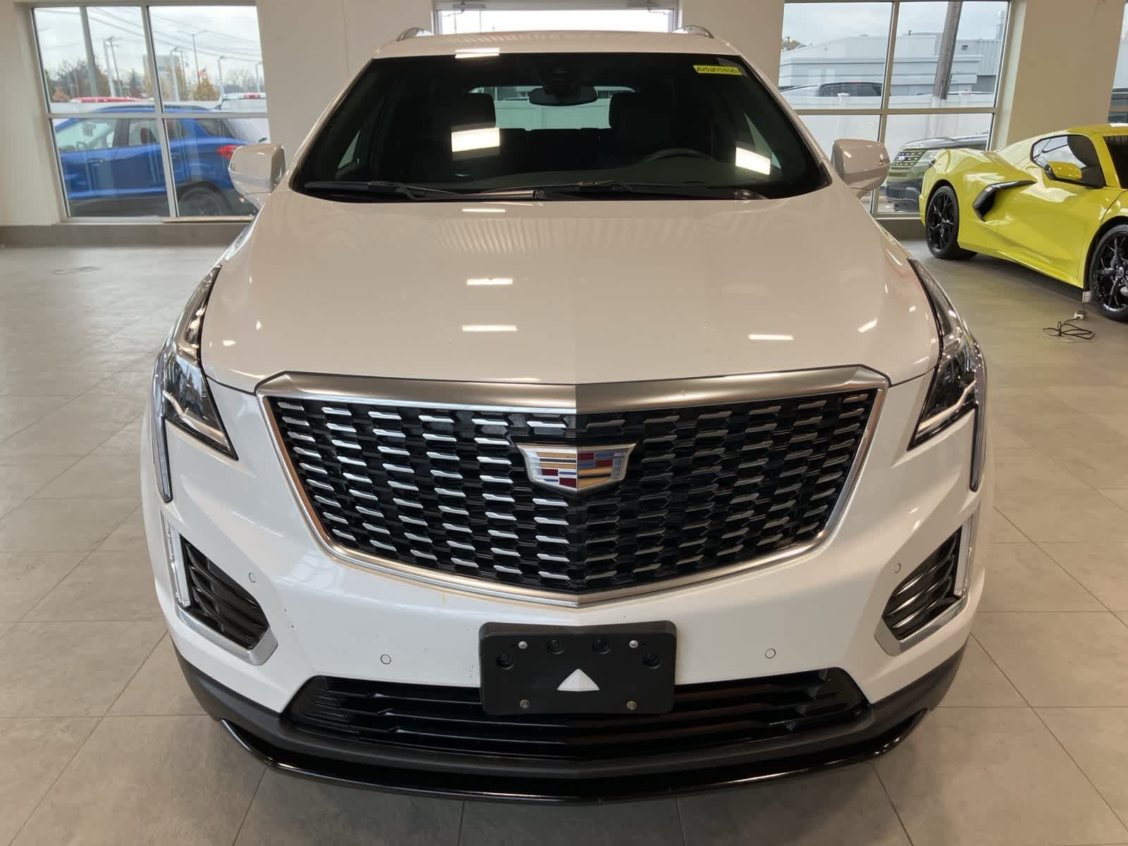 Thumbnail: 2022 Cadillac XT5 - 2