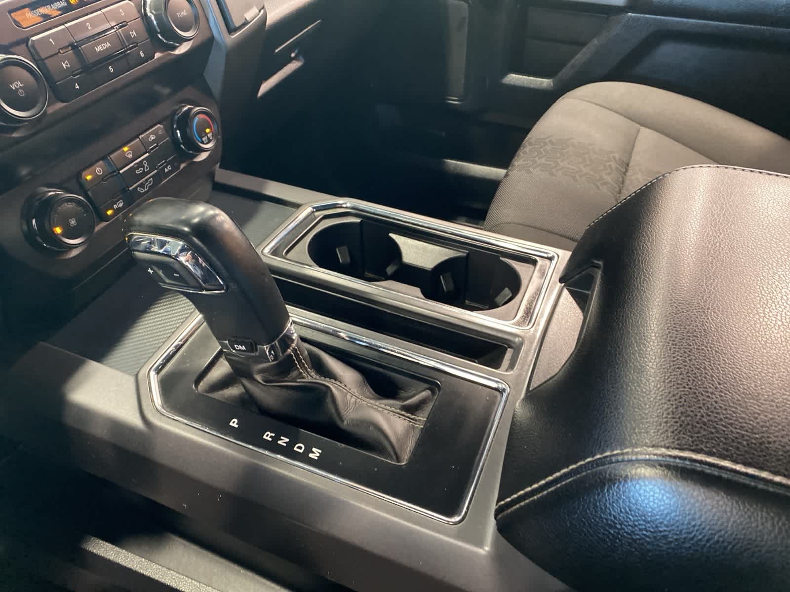 Thumbnail: 2020 Ford F-150 - 24