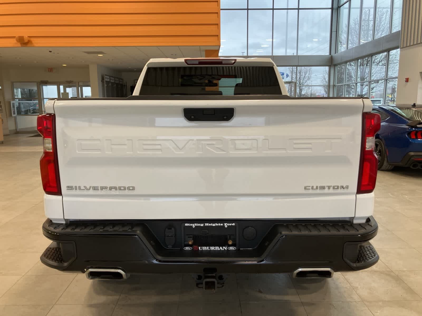 Thumbnail: 2019 Chevrolet Silverado 1500 - 6