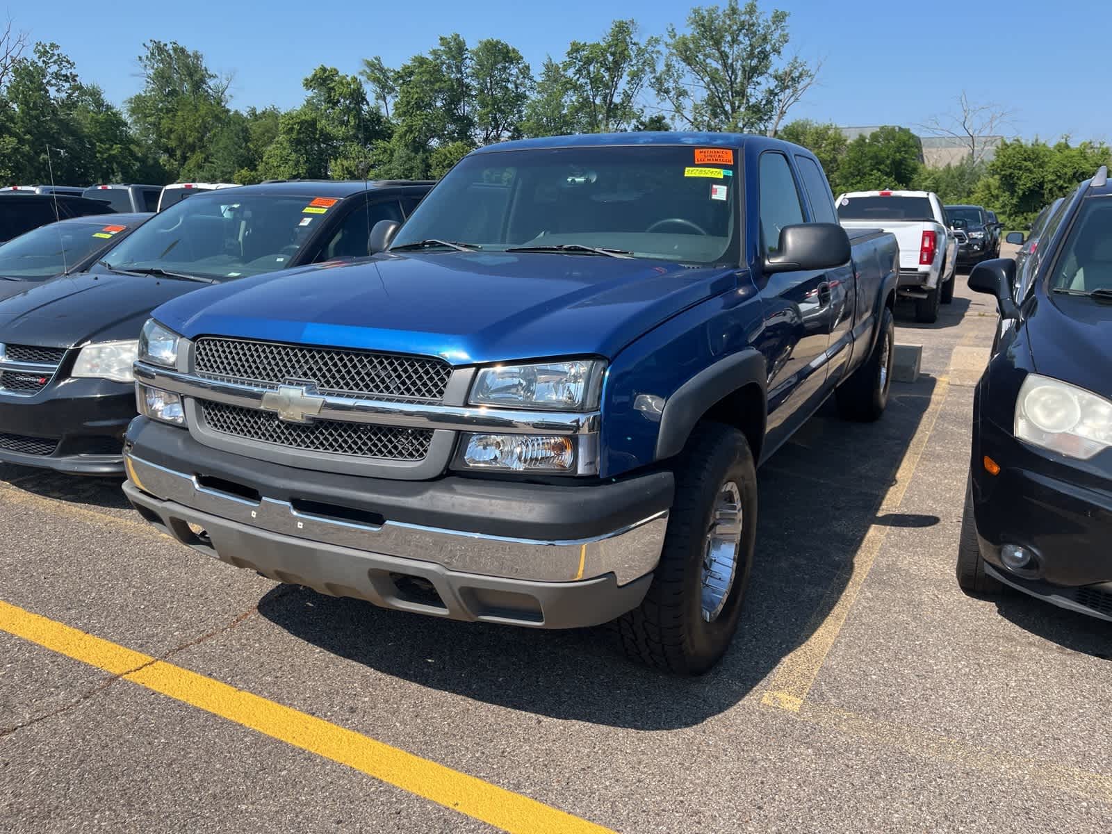 Thumbnail: 2003 Chevrolet Silverado 1500 - 4