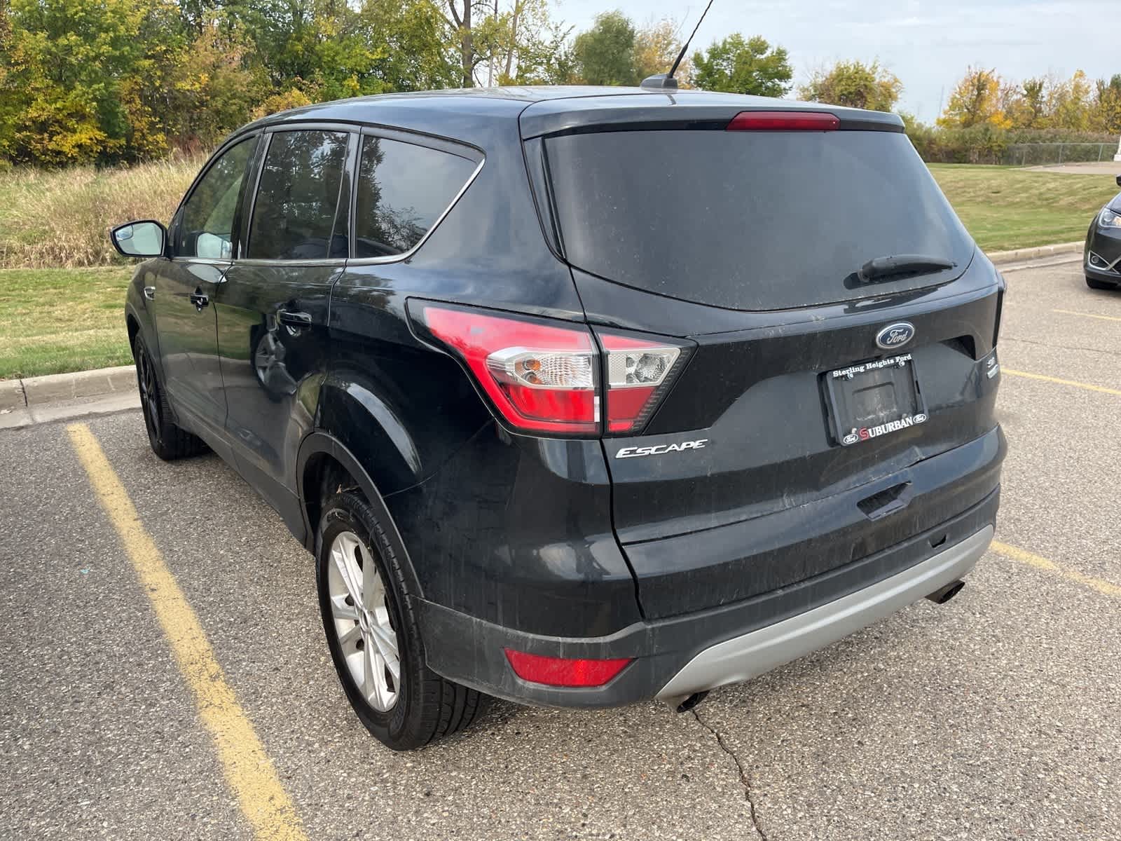 Thumbnail: 2017 Ford Escape - 10