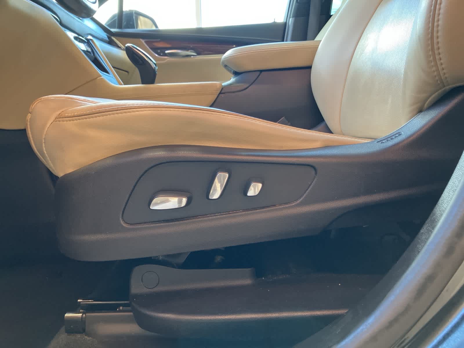 2018 Cadillac XT5 Luxury 12