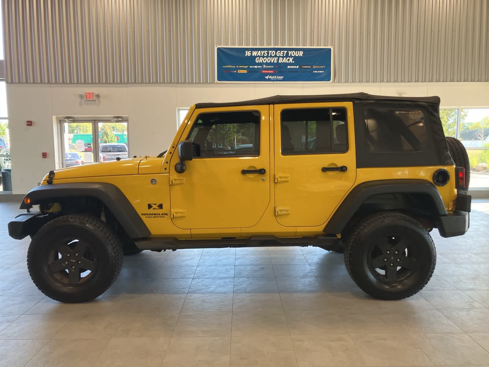 Thumbnail: 2008 Jeep Wrangler - 8