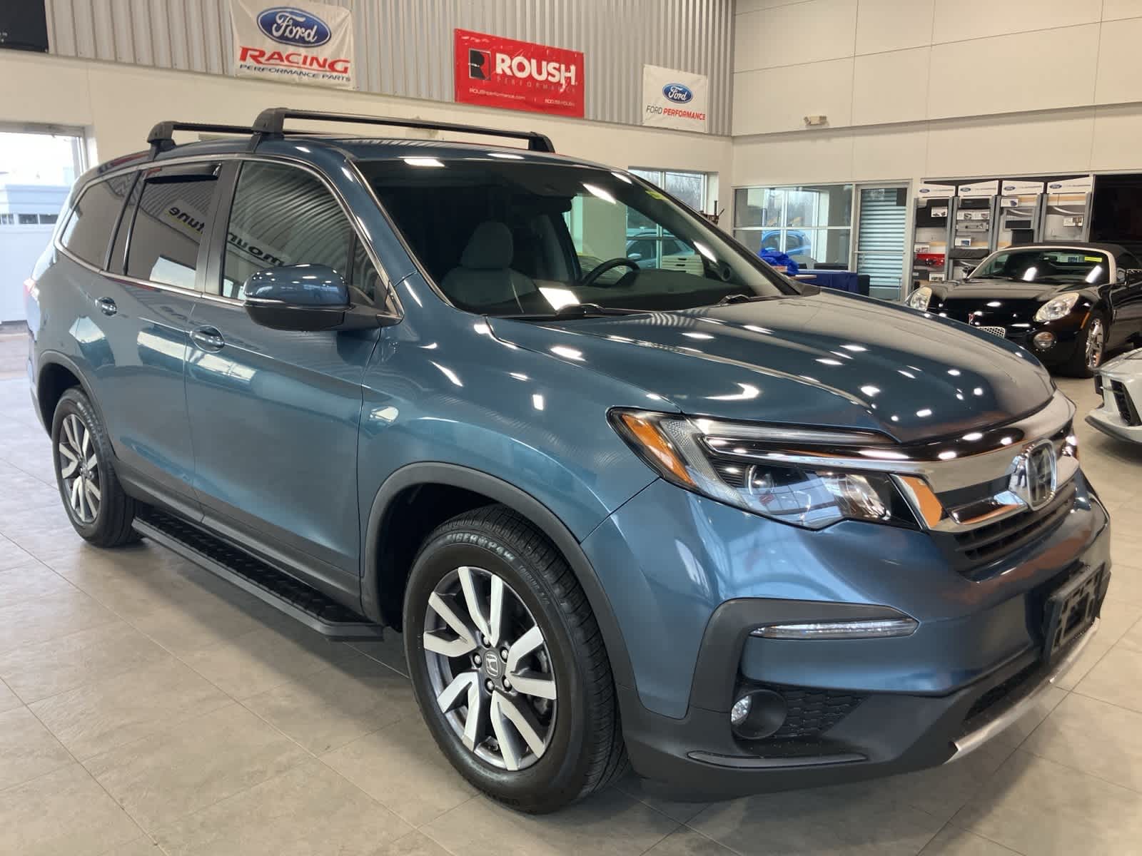 Thumbnail: 2019 Honda Pilot - 3