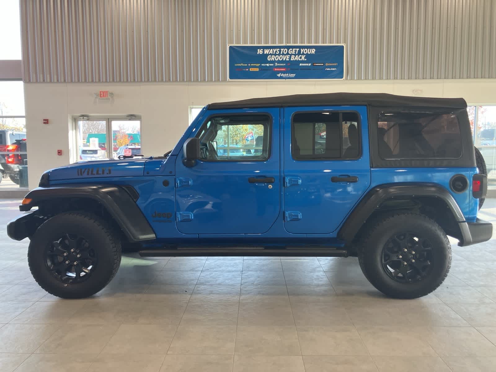 Thumbnail: 2021 Jeep Wrangler - 8