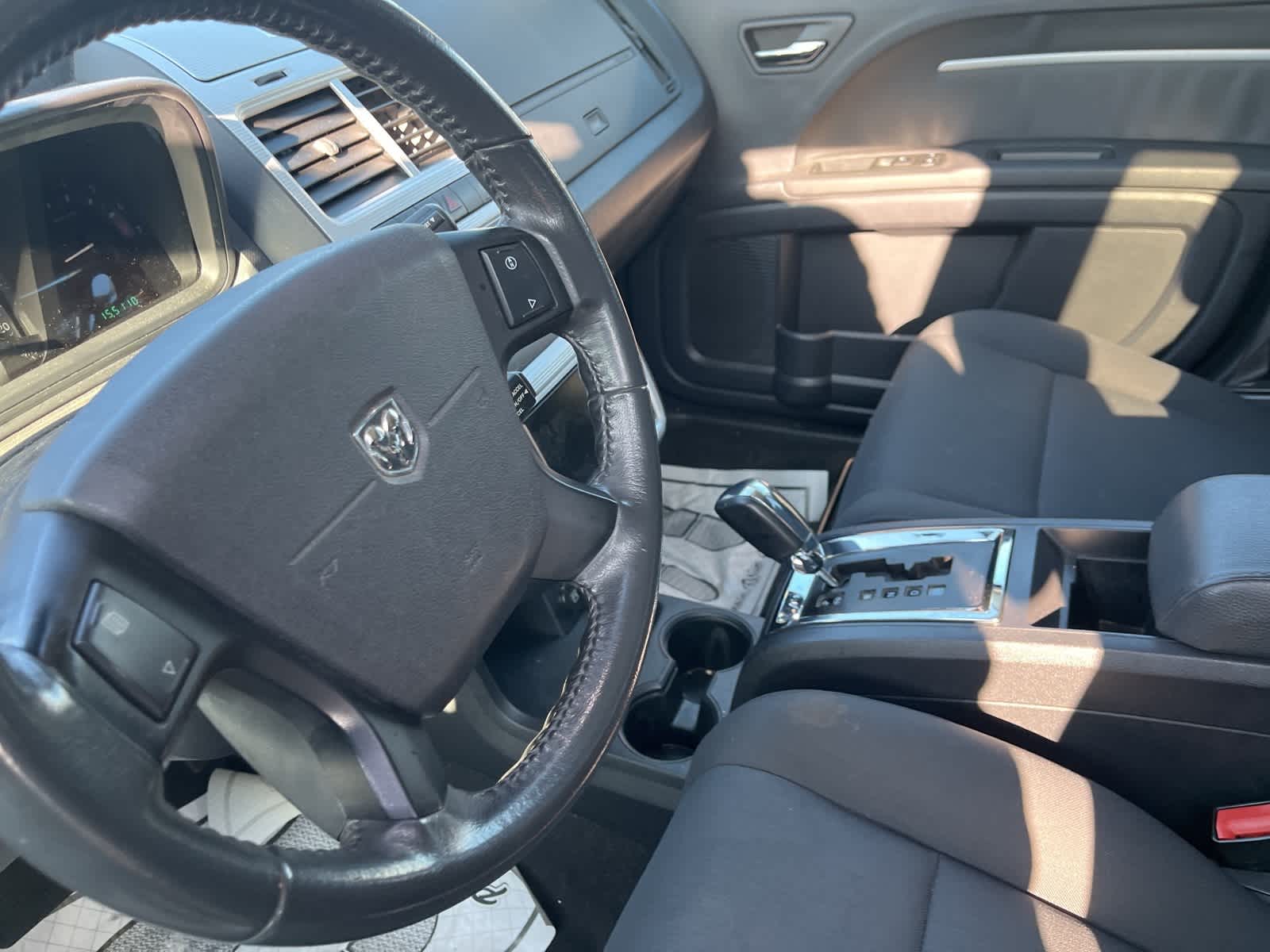 Thumbnail: 2010 Dodge Journey - 26