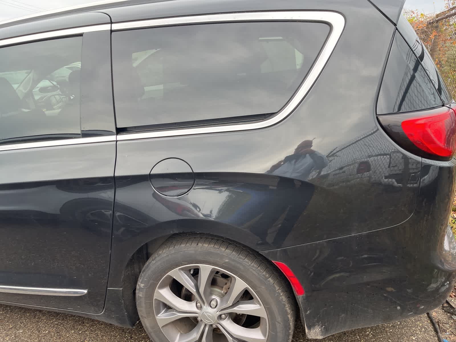 Thumbnail: 2020 Chrysler Pacifica - 8