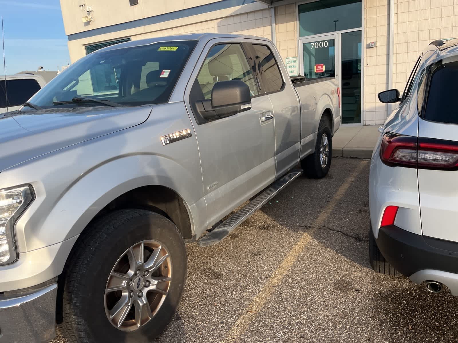 Thumbnail: 2016 Ford F-150 - 5