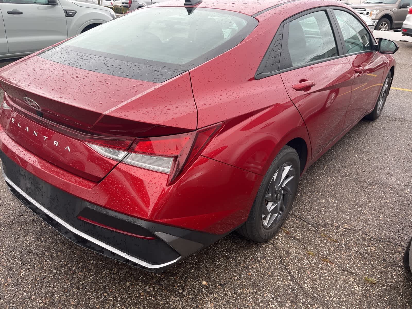 Thumbnail: 2024 Hyundai Elantra - 11