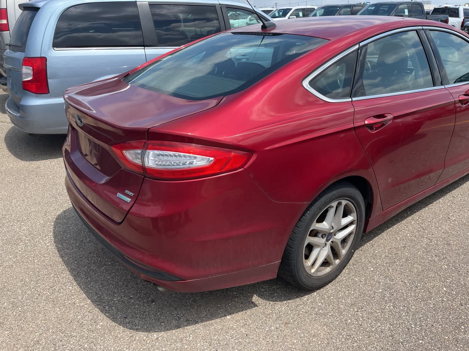 Thumbnail: 2014 Ford Fusion - 12
