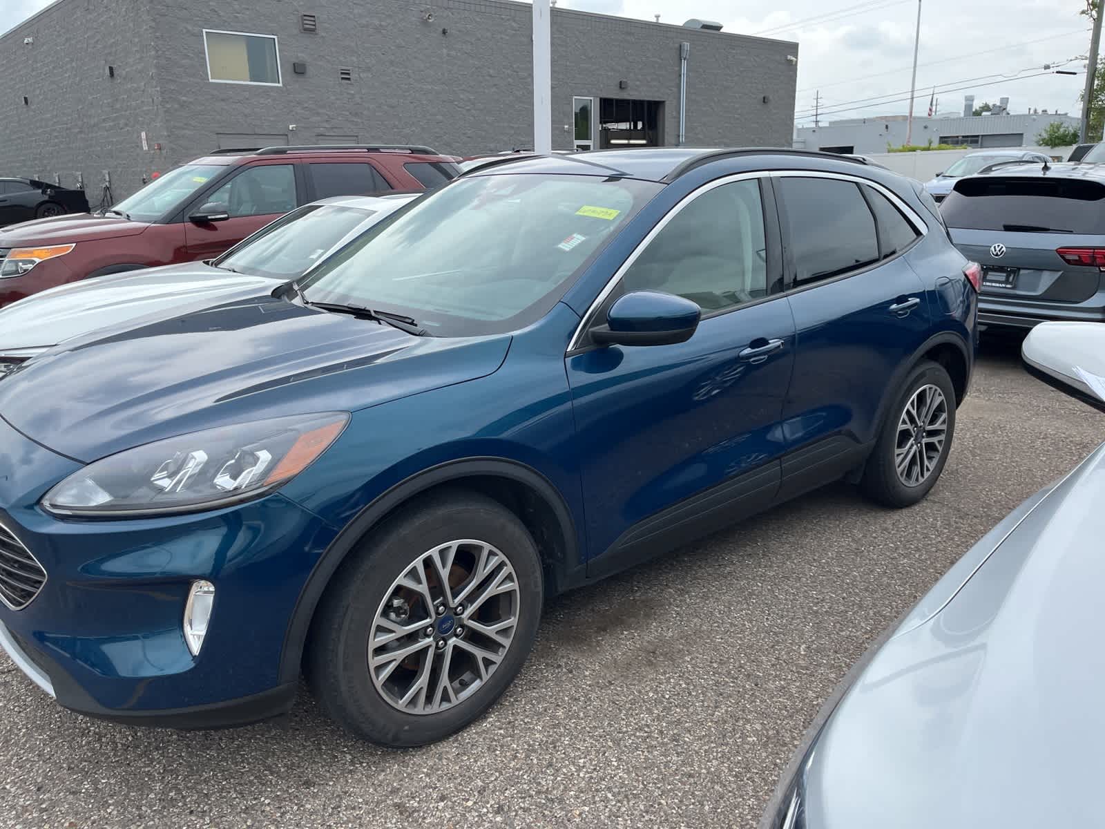 Thumbnail: 2020 Ford Escape - 5