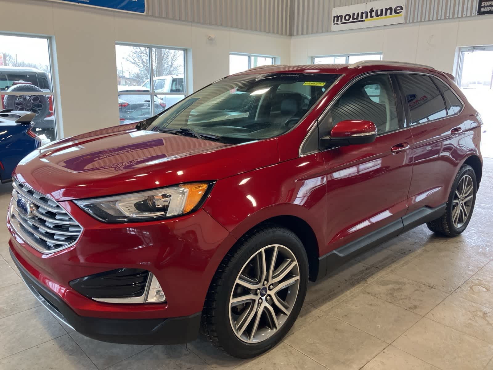 Thumbnail: 2019 Ford Edge - 1