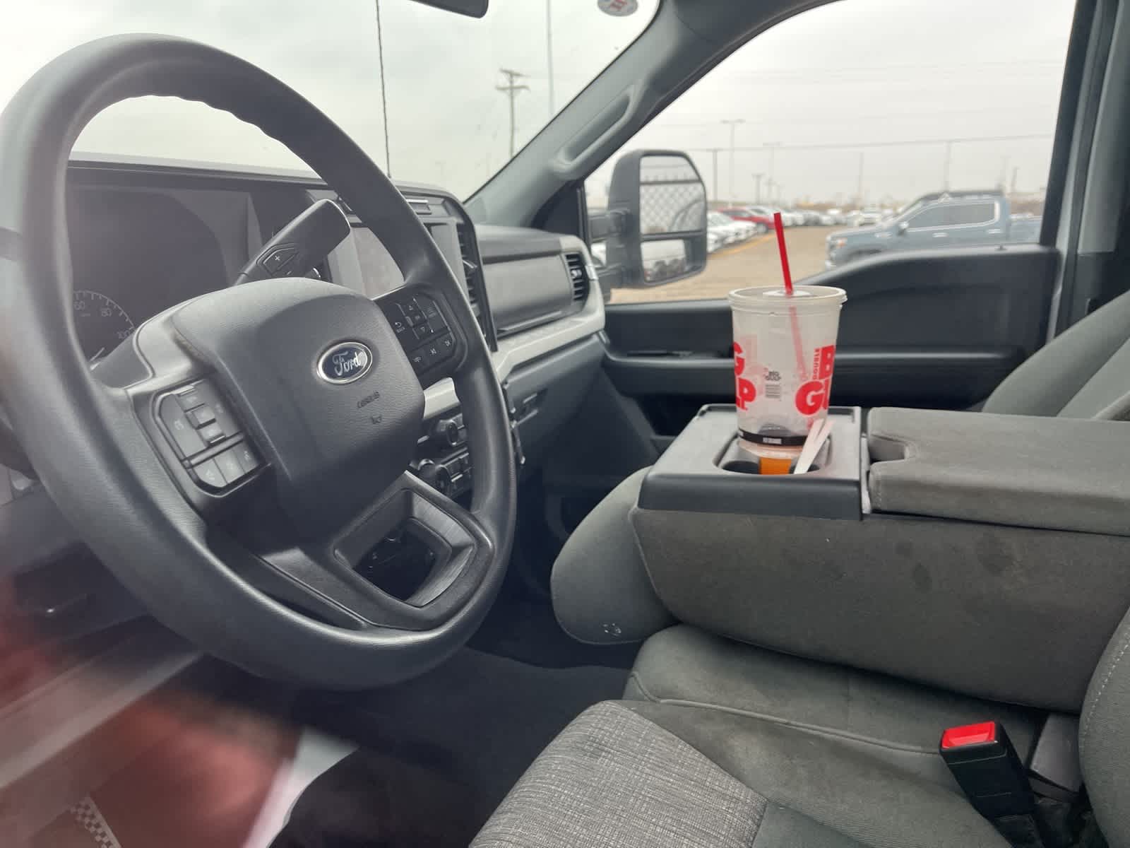 Thumbnail: 2024 Ford Econoline - 31