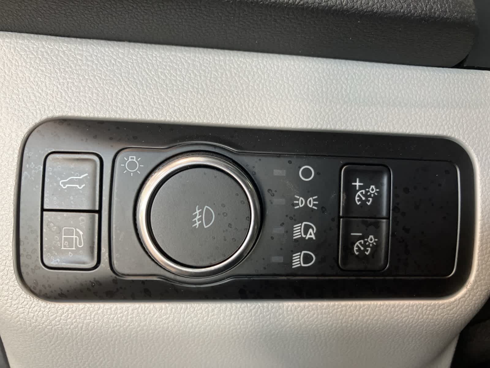 Thumbnail: 2023 Ford Escape - 15