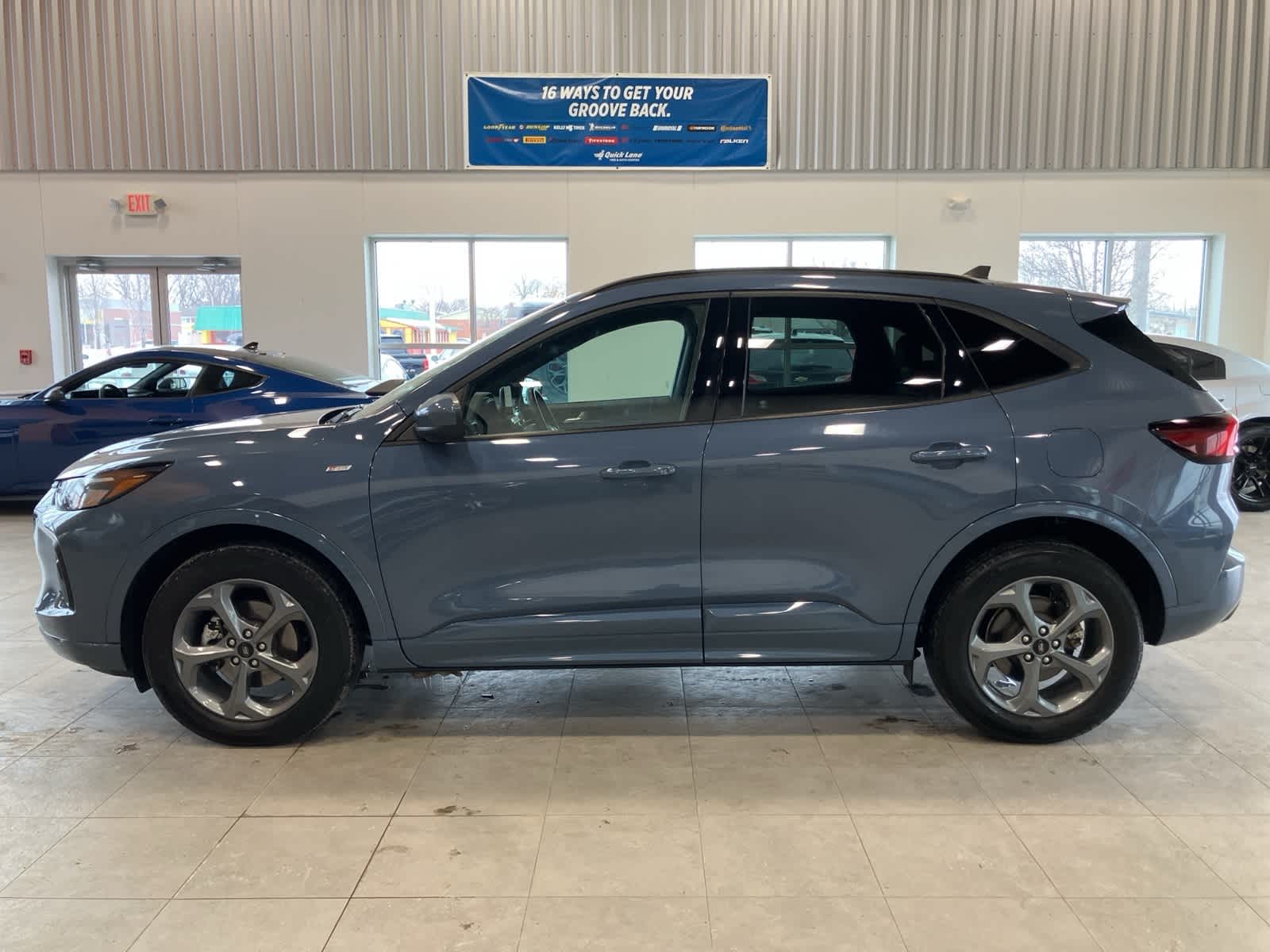 Thumbnail: 2023 Ford Escape - 8