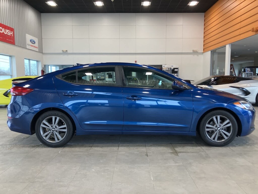 Used 2017 Hyundai Elantra SE Sedan