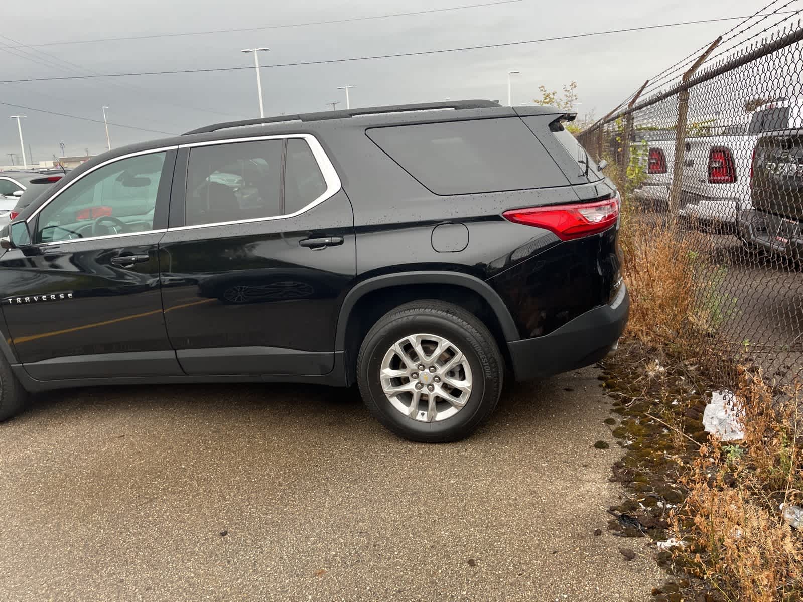 Thumbnail: 2021 Chevrolet Traverse - 8