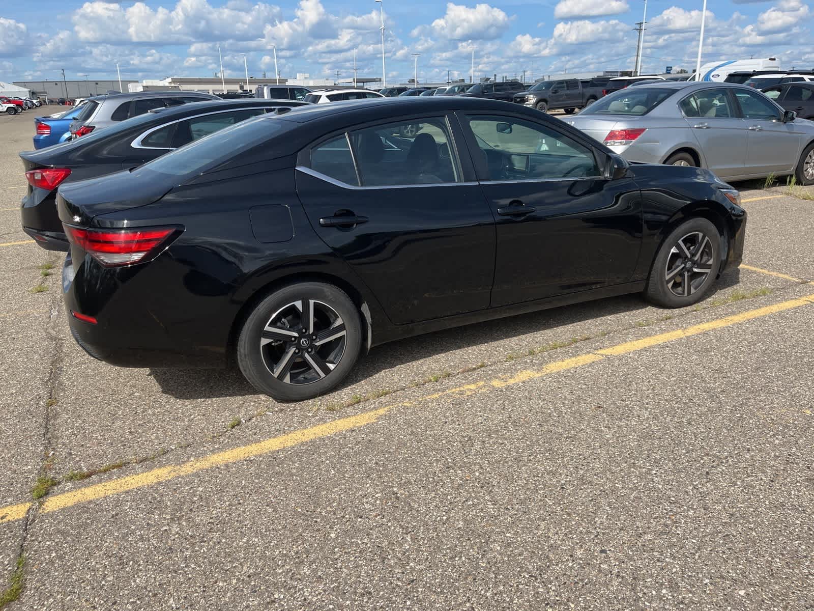 Thumbnail: 2024 Nissan Sentra - 15