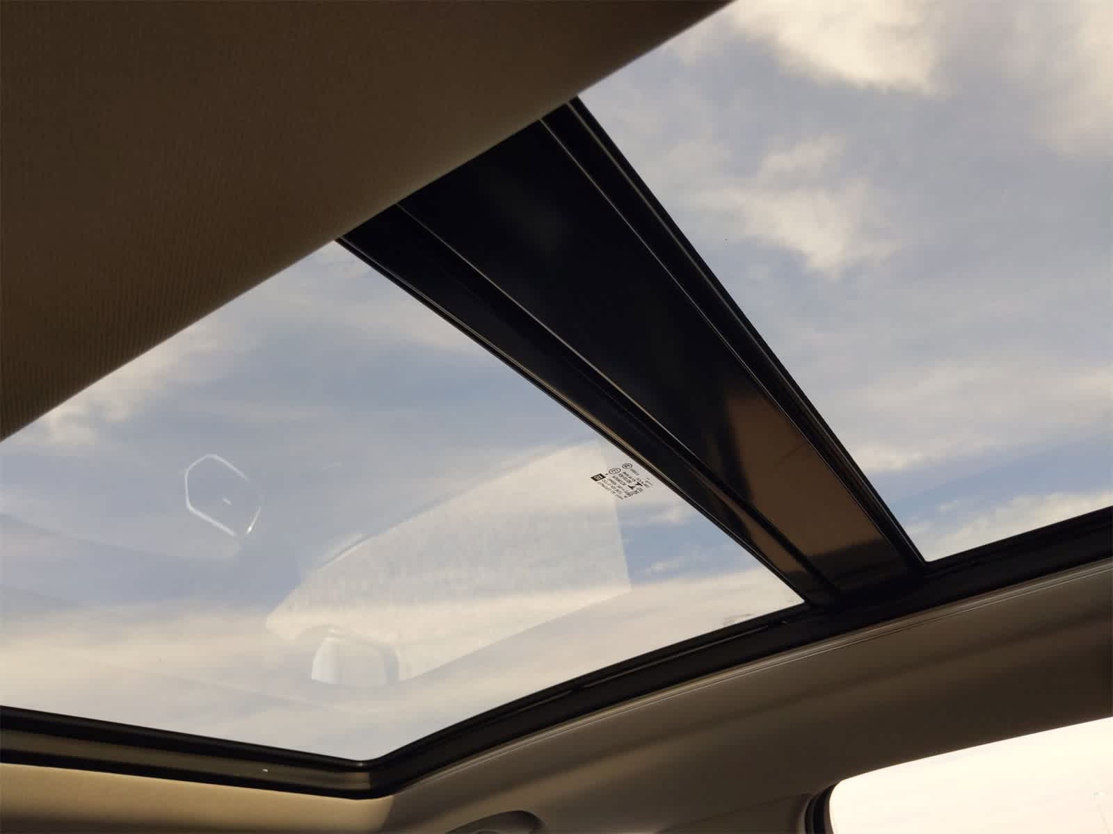 2019 Chevrolet Equinox Premier 19