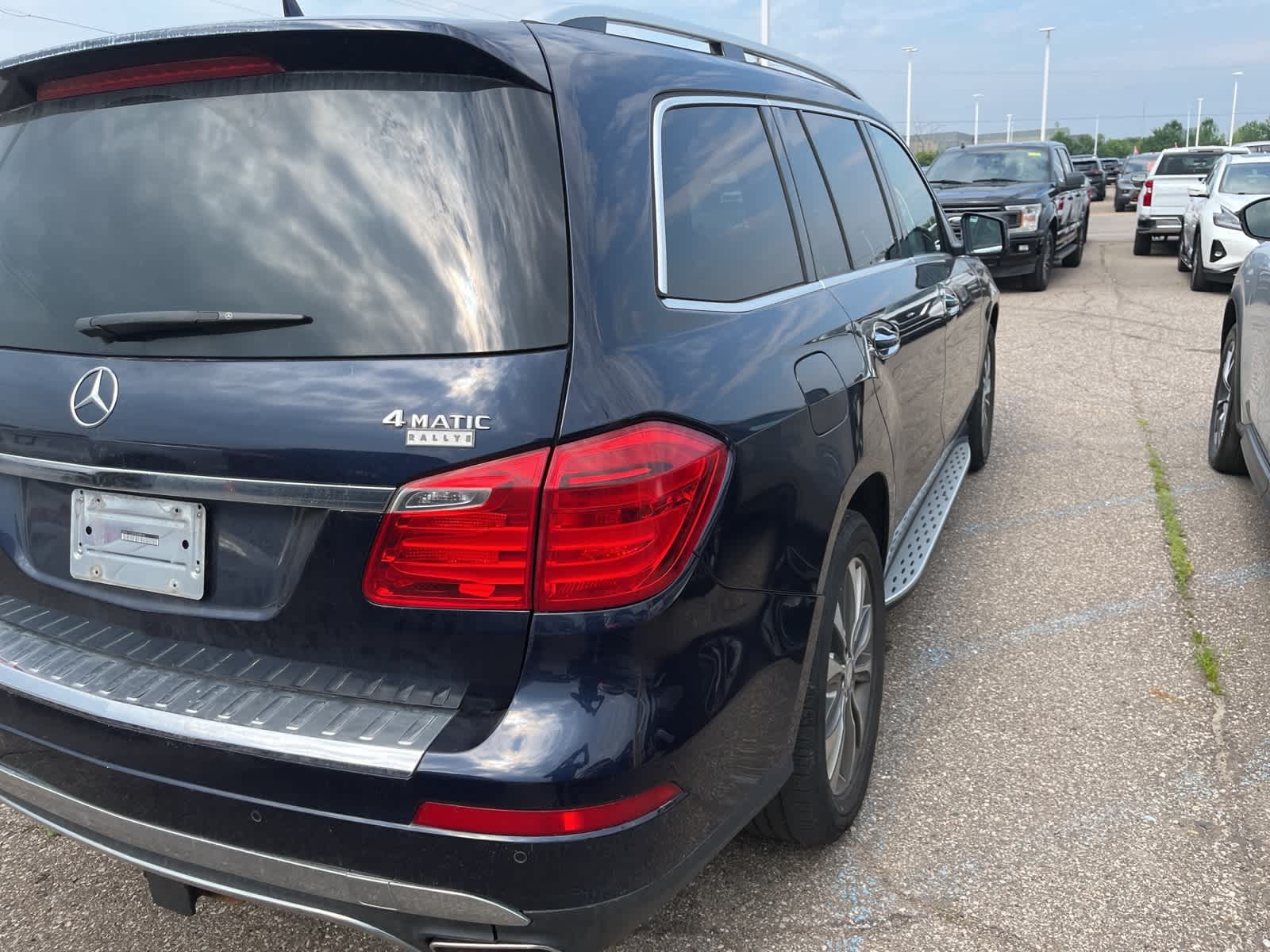 Thumbnail: 2014 Mercedes-Benz GL-Class - 12